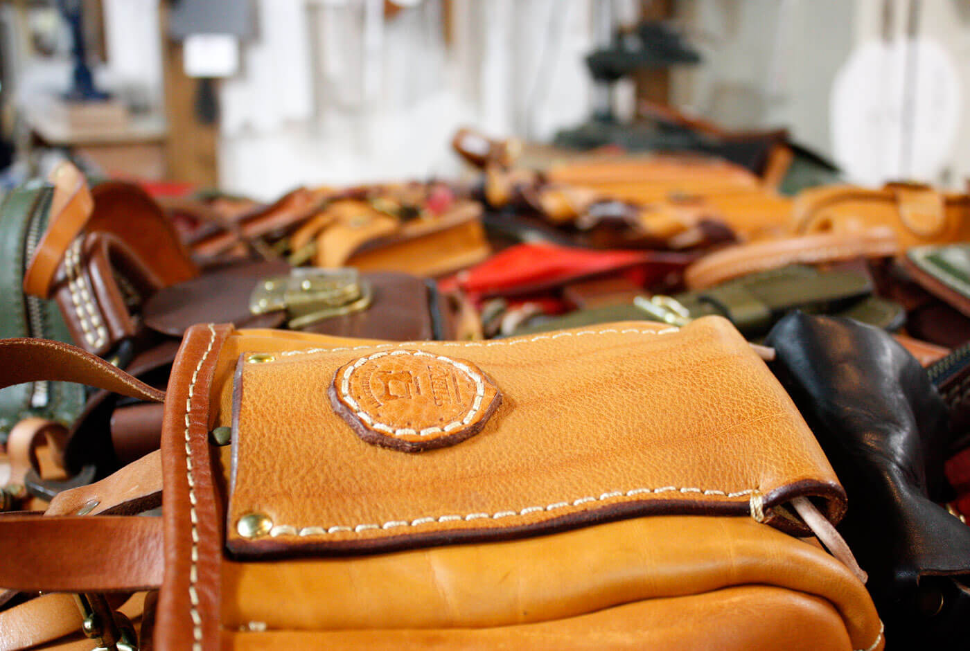 新!看板鞄!完成!11月3日(金)から店頭お披露目!