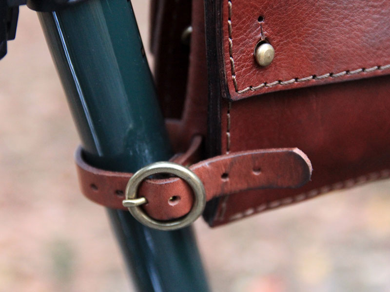 ビチクレッタ 後部固定ベルト