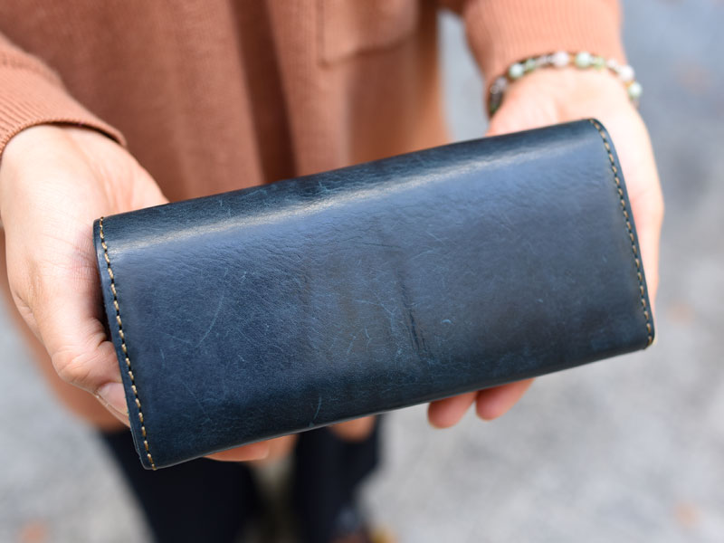 ミッスーリネイビーの長財布(WL-63) 後面