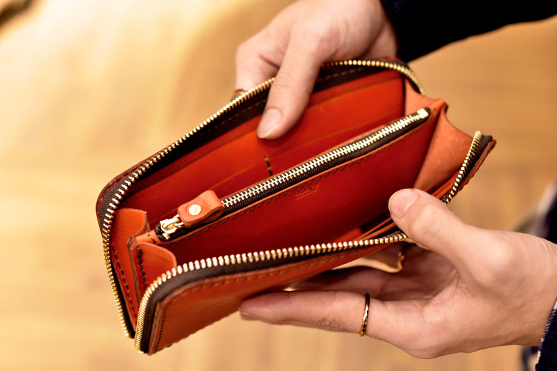 ファスナー長財布 オープン