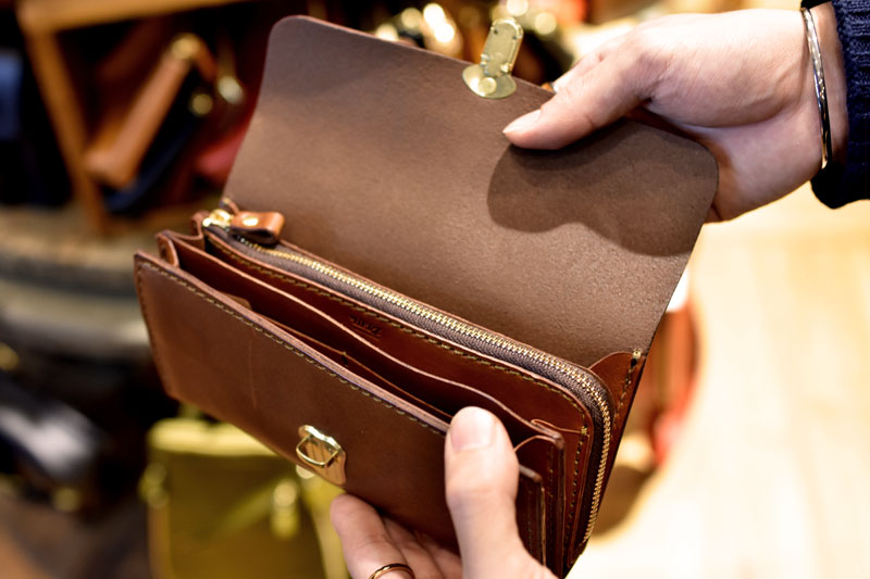 アコーディオンウォレット オープン