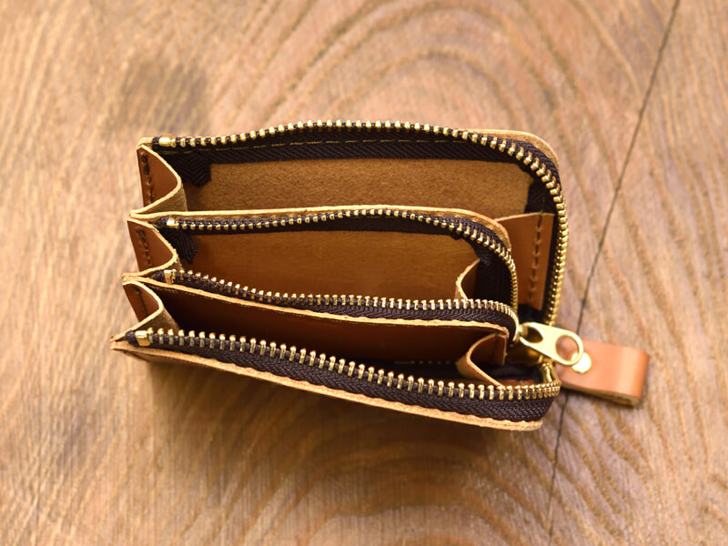 L字ファスナーマルチケース(GS-56) オープン