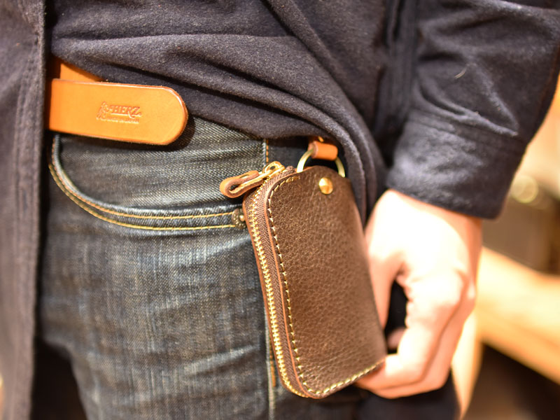 スマートキーケース 着用