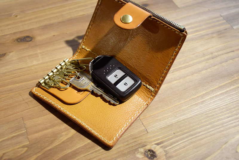 小銭入れ付きキーケース(KE-130) 6連収納