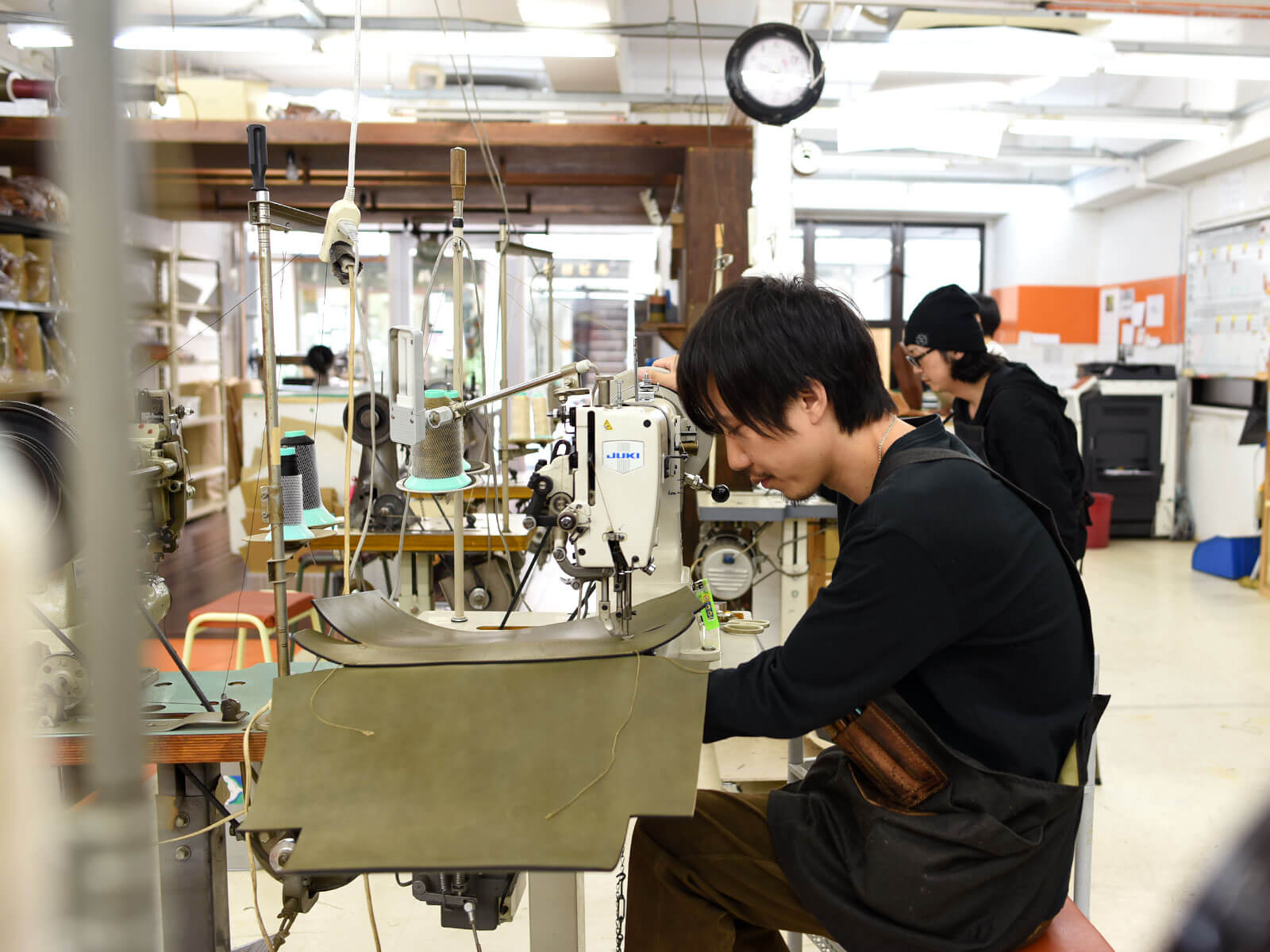 渋谷工房発！ハードレザーバッグ企画予告