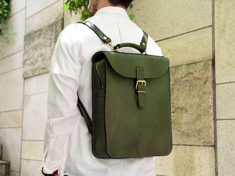 一本ベルトビジネスリュック　メンズ着用