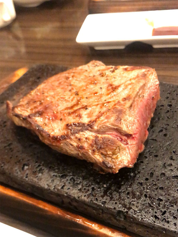 那覇市のやっぱりステーキ1