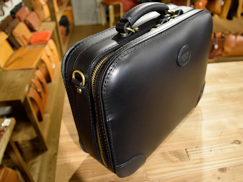 ブリトラ 側面の立体感