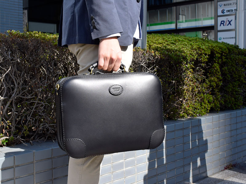 ブリトラ ブラック手持ち