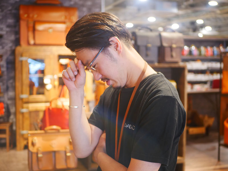 しまった!という表情の高橋