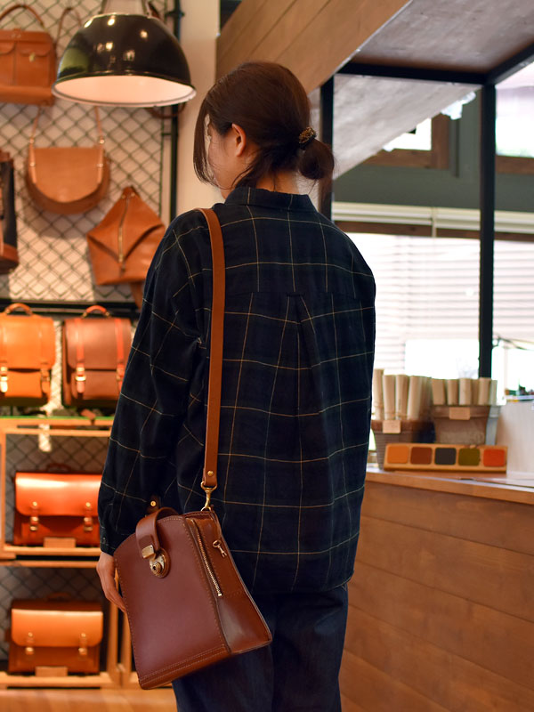 アルデバッグ 肩掛け