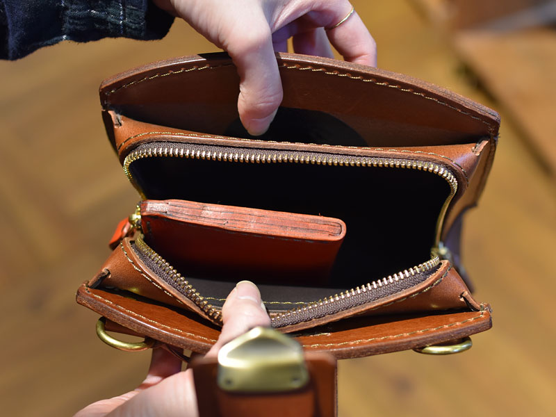 アルデバッグ 長財布収納