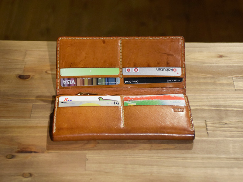 実際にカードを収納した様子