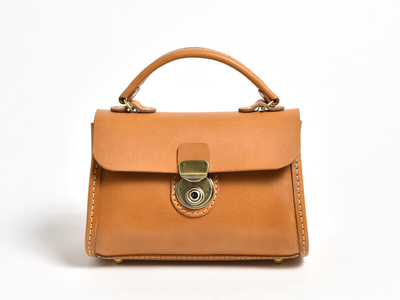 プチミニョン(Q-10) 前面