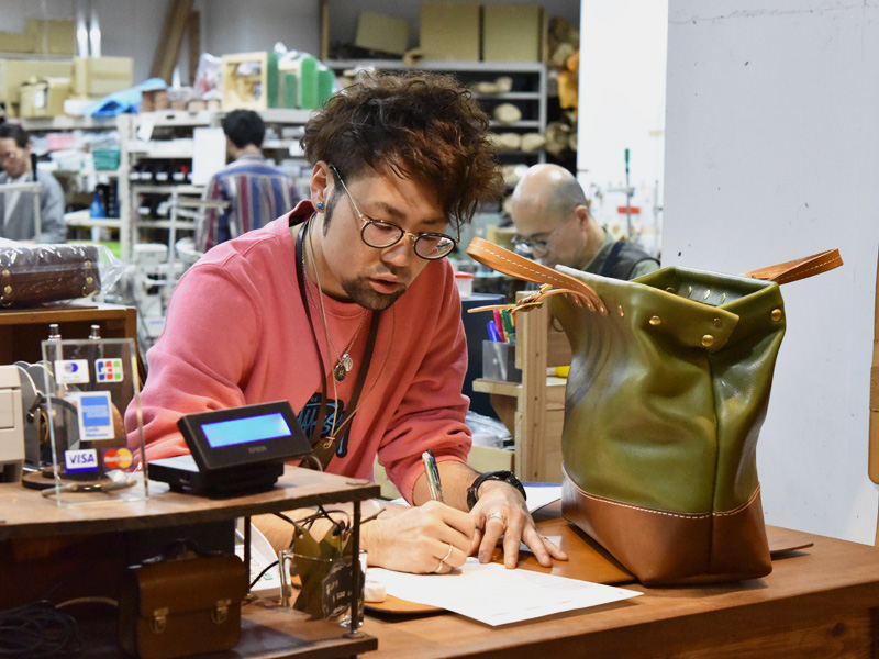 新人スタッフ:日野