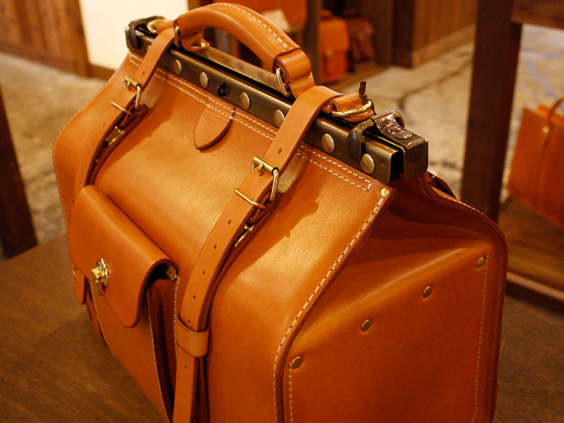 Gladstone Bag(グラッドストン・バッグ)(P-2) マチ