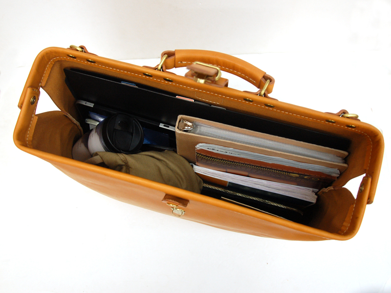 ソフトダレスバッグ(BJ-68)-Lサイズ収納例