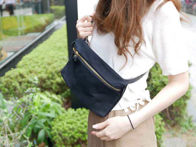 キャンバスボディバッグ(ND-BODY) Sサイズレディース着用2