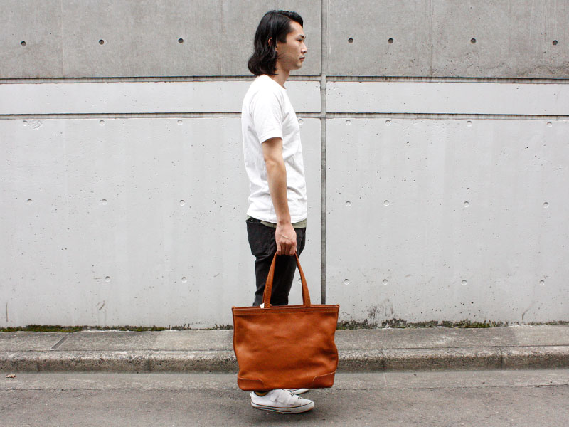 肩掛けファスナートート(G-44) 手持ち