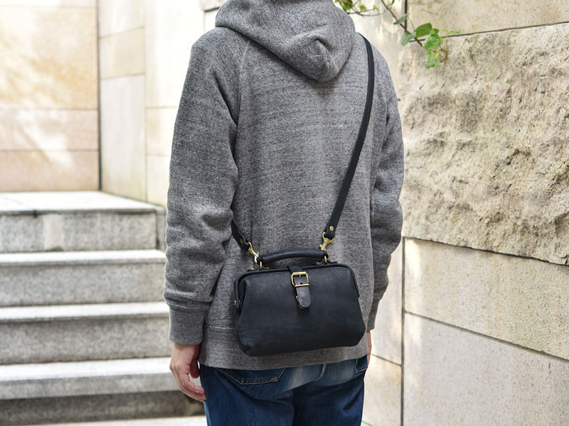 ネビア特別仕様・ミニソフトダレス(NSB-27) メンズ着用