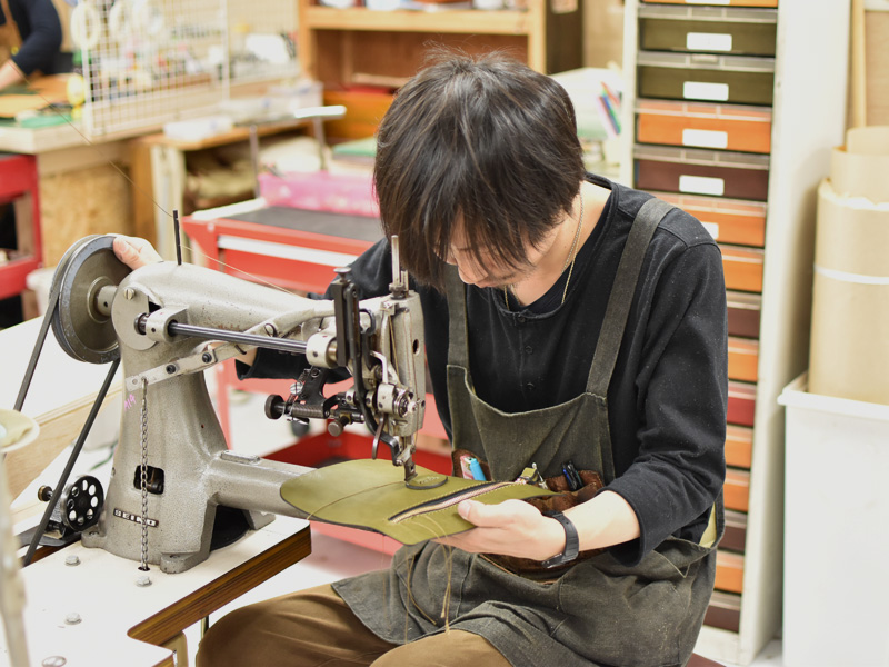 ヘルツオンラインショップ年始の制作風景2