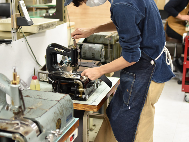 ヘルツオンラインショップ年始の制作風景3