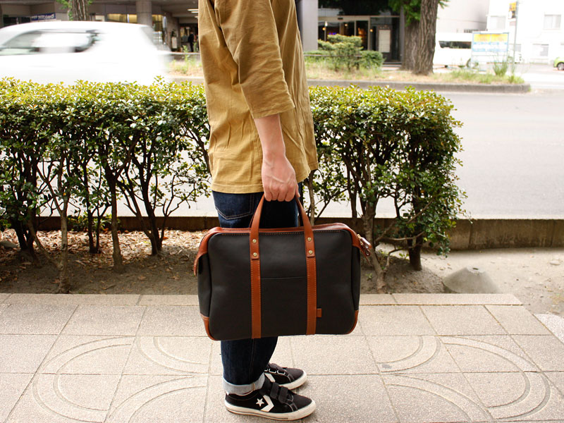 二本手カジュアルビジネスバッグ(BW-11) メンズ着用