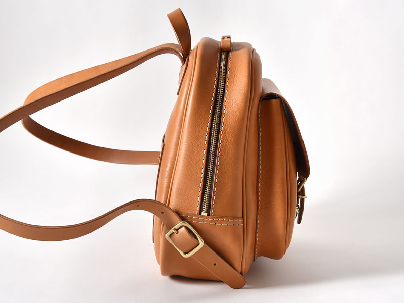 前ポケミニリュック(R-20) 側面