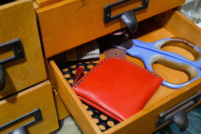 仕切り付き小銭入れ(KK-1) 使用例