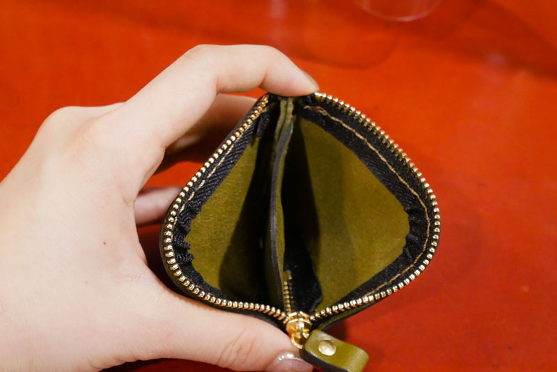 仕切り付き小銭入れ(KK-1) オープン