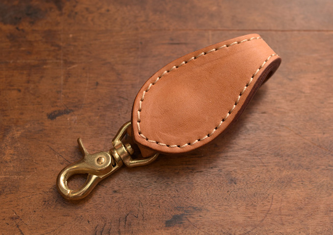 ベルトにも付けられるキーホルダー(TN-104)