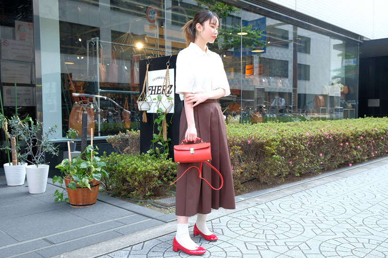 バレルショルダー(MB-2104) レディースレッド手持ち