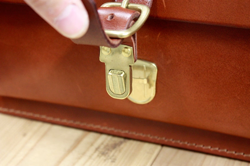 1本ベルト3wayビジネスバッグ(BC-4) 差し込み金具