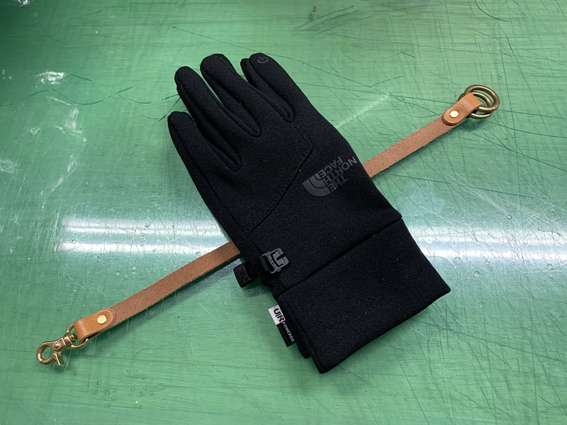 マルチホルダー グローブ収納