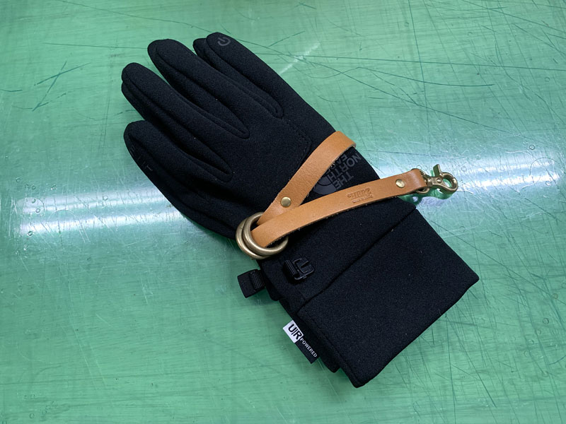 マルチホルダー グローブ収納2