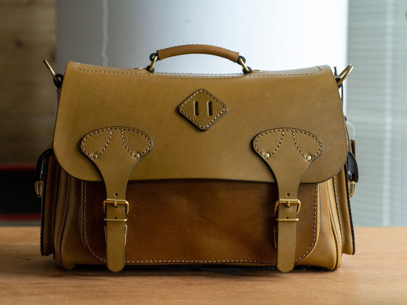 ジャーナリストバック グリーン