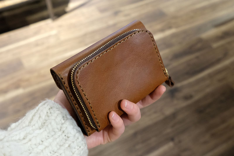 ミドルライトウォレット 小銭入れ