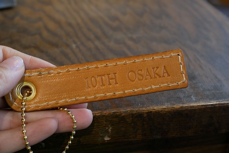 キーホルダー 後面