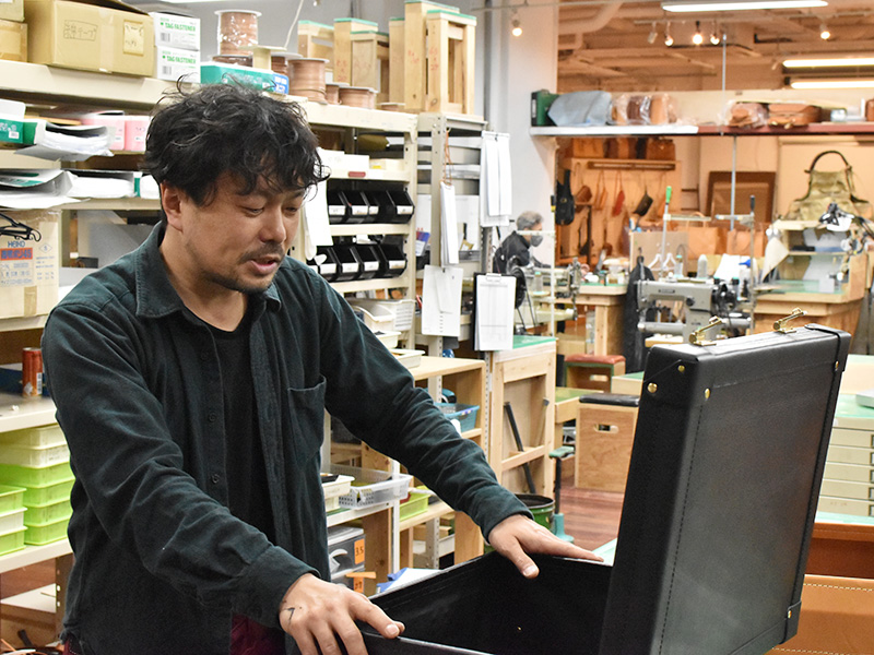 トランクと作り手:間所