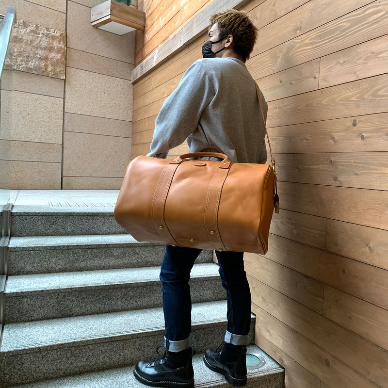 ファスナータイプ・ボストンバッグ(V-23) LLサイズメンズ着用