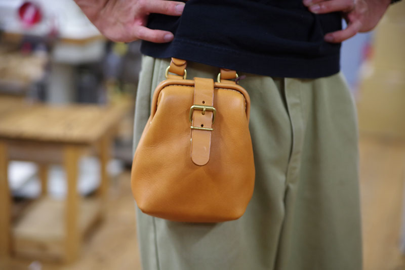 口枠ベルトポーチ(E-40) スマホ比較収納5