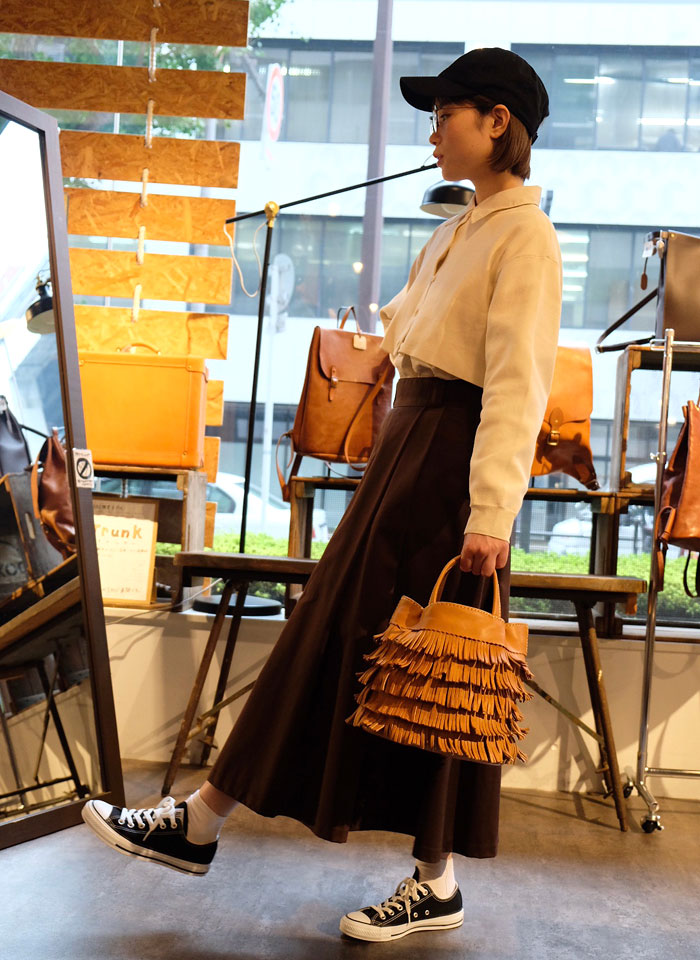 フリンジトート スタッフ大西着用3