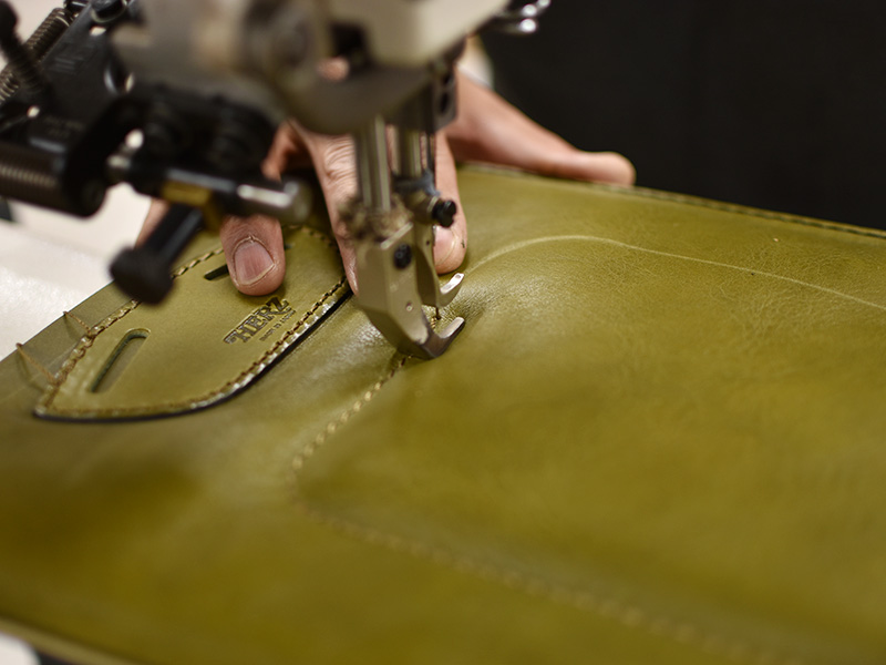 縦型ランドセル・玉縫い(R-51-A)グリーン製作の様子4