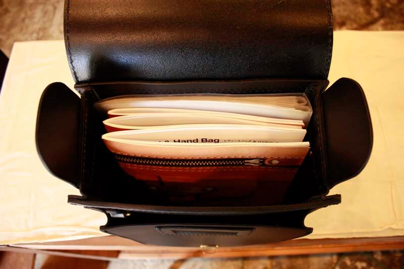 1本ベルト縦型ランドセル(AI-2303) 収納感