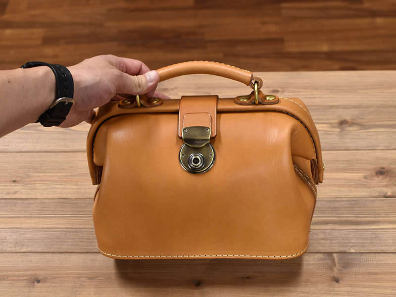 ミニドクターバッグ(CW-106)/N/荷物を入れた後