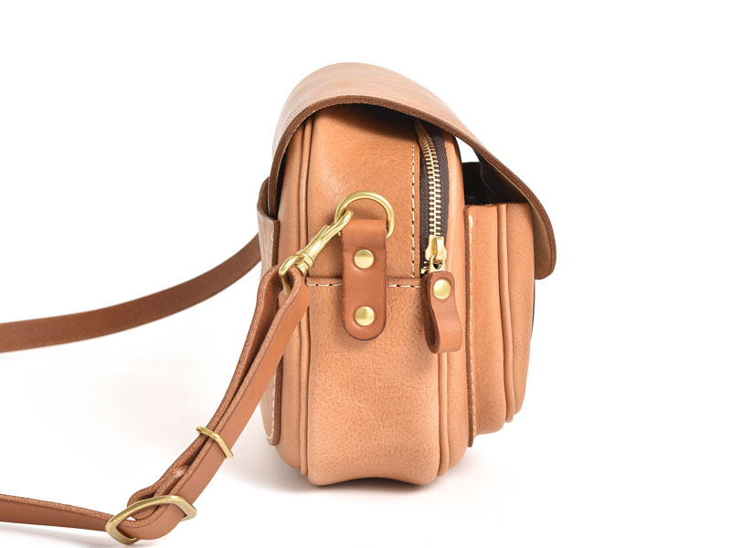 ベルリーナ(CT-2306) 側面