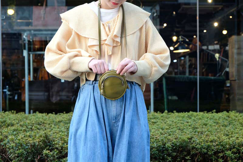 まんまるポシェット(AI-2324) 着用イメージ