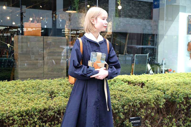 ブックバンド(AI-2337) 着用例2