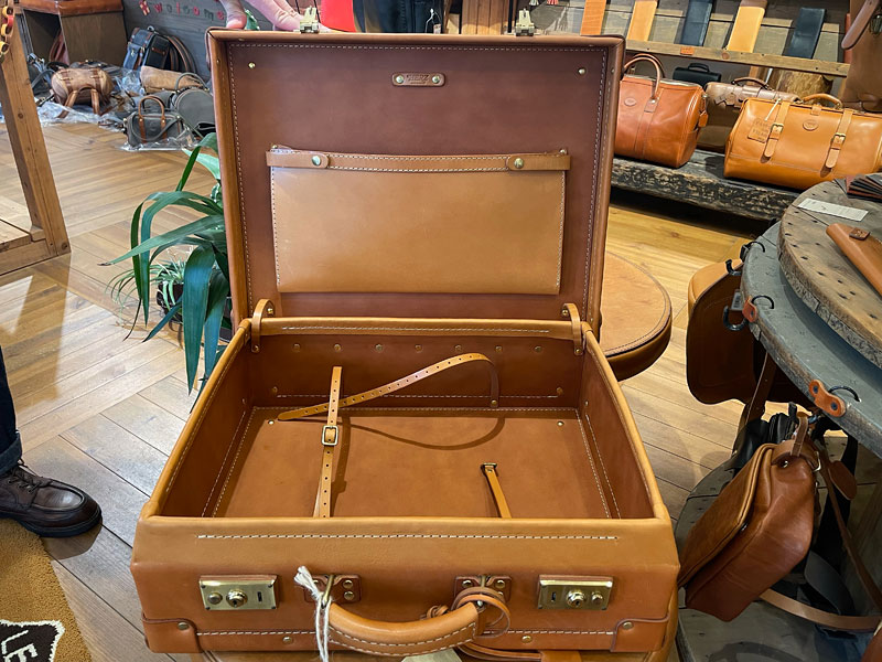 トランク(TR-1) オープン