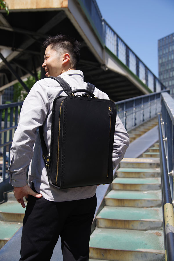 ブリックリュック(R-25) メンズ着用4